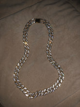 Load image into Gallery viewer, Cuban Link Chain Gold Choker Necklace
