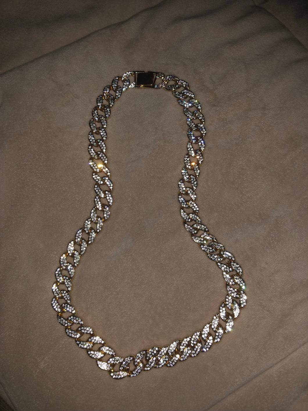 Cuban Link Chain Gold Choker Necklace