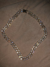 Load image into Gallery viewer, Cuban Link Chain Gold Choker Necklace
